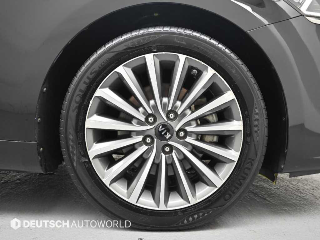 KIA K7 - Vista 5
