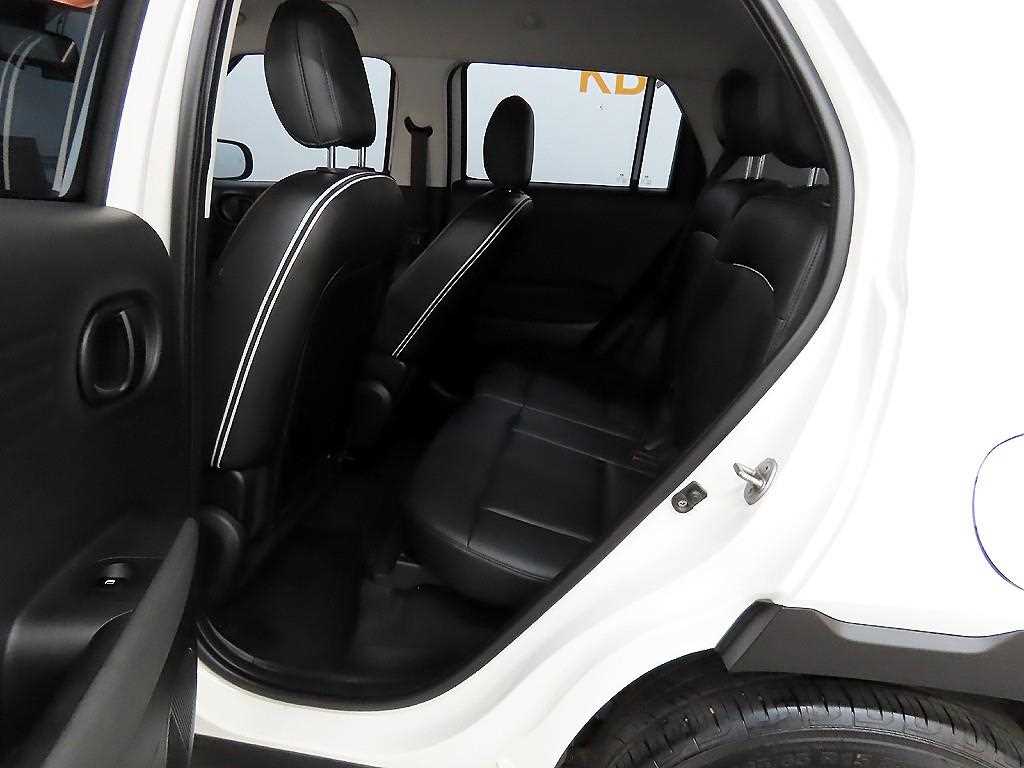 HYUNDAI Casper - Vista 6