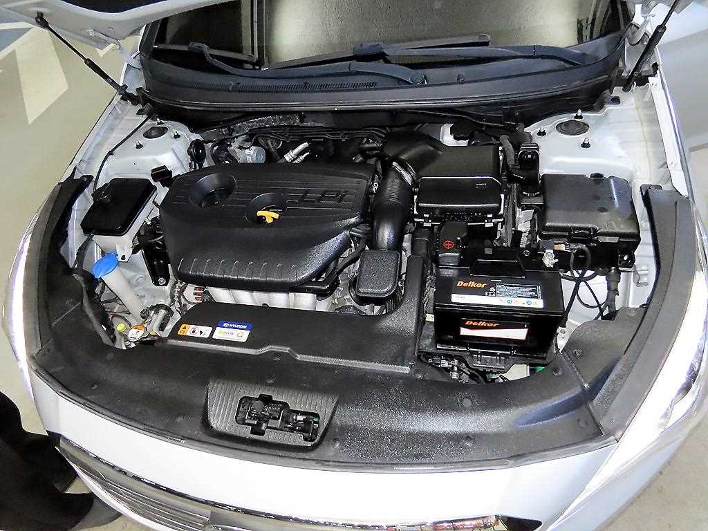 HYUNDAI Sonata 2017 Gris - Importación desde Corea - HF Imports Iquique - Foto 18