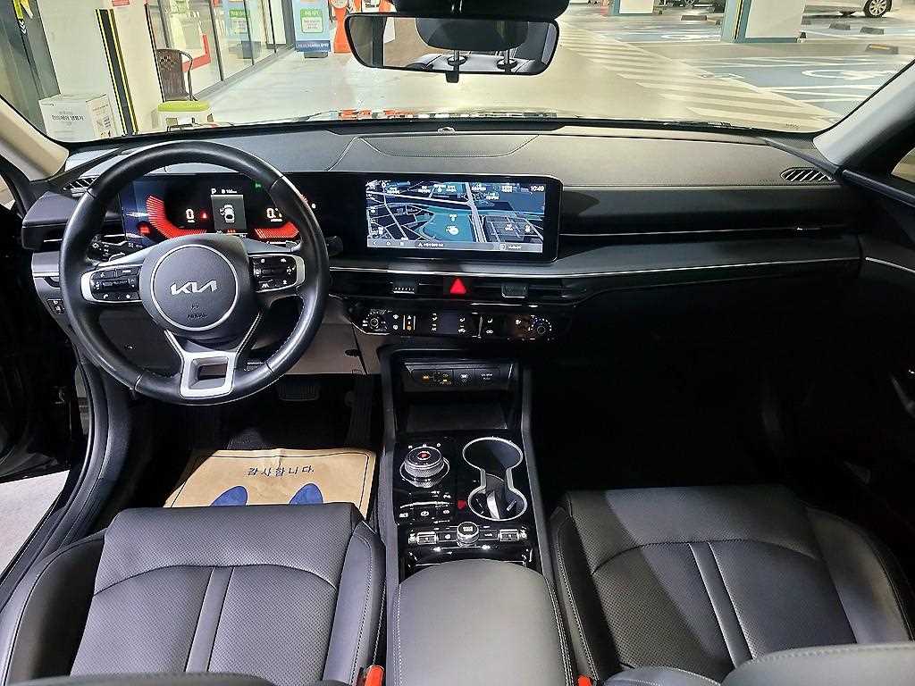 KIA K5 - Vista 6