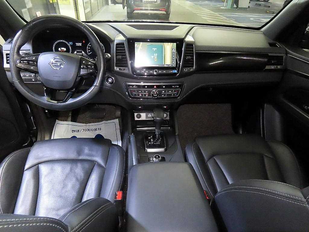 Ssangyong Rexton - Vista 10