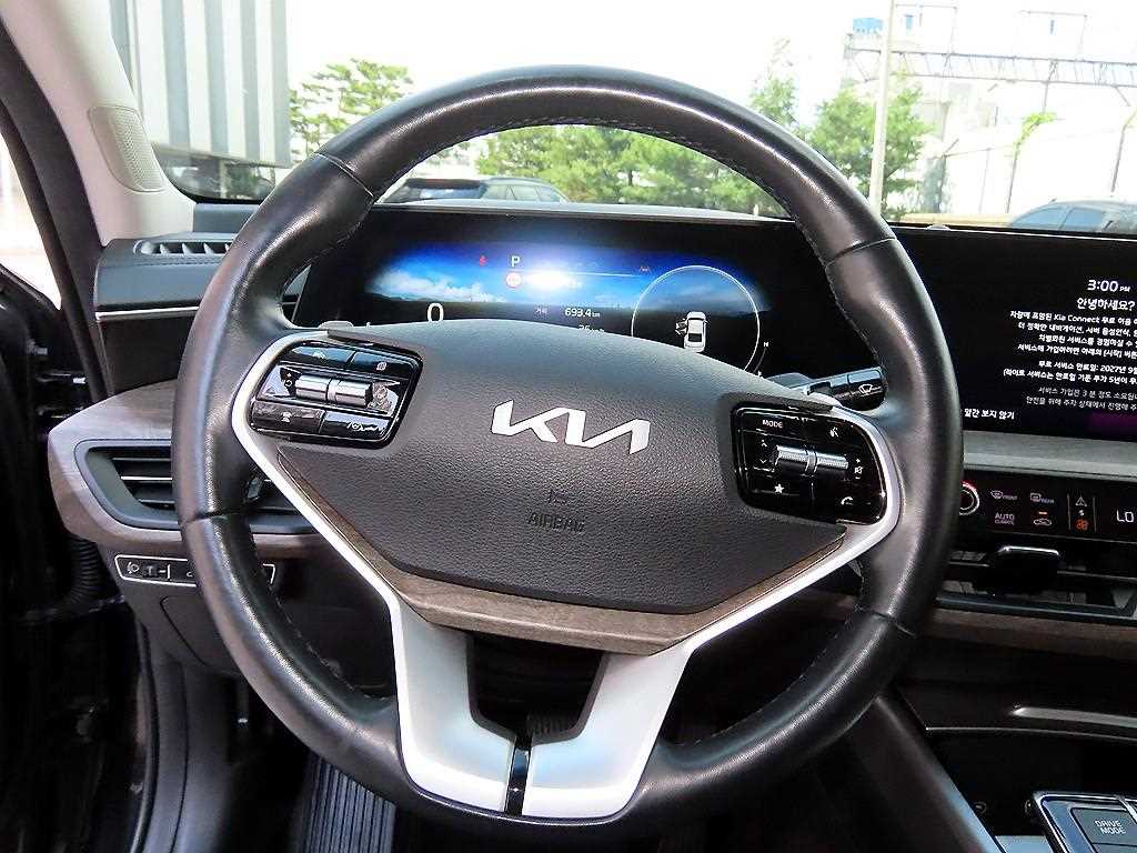 KIA K8 - Vista 8