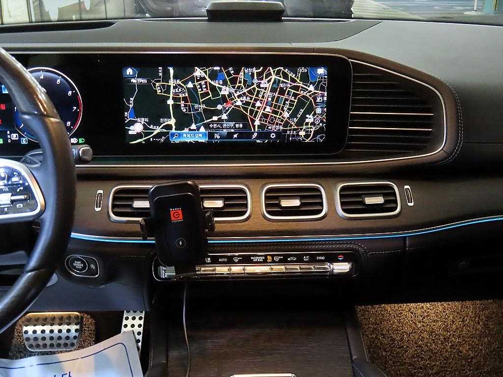 Mercedes Benz GLS Class - Vista 11