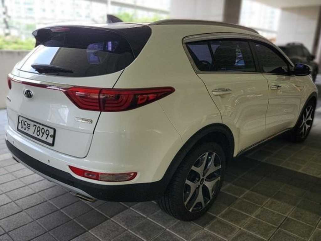 KIA Sportage - Vista 4