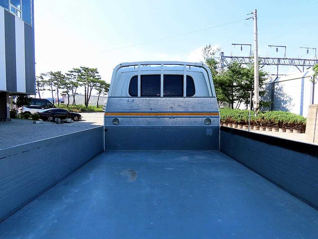 Small Truck Cargo (small) - Vista 5