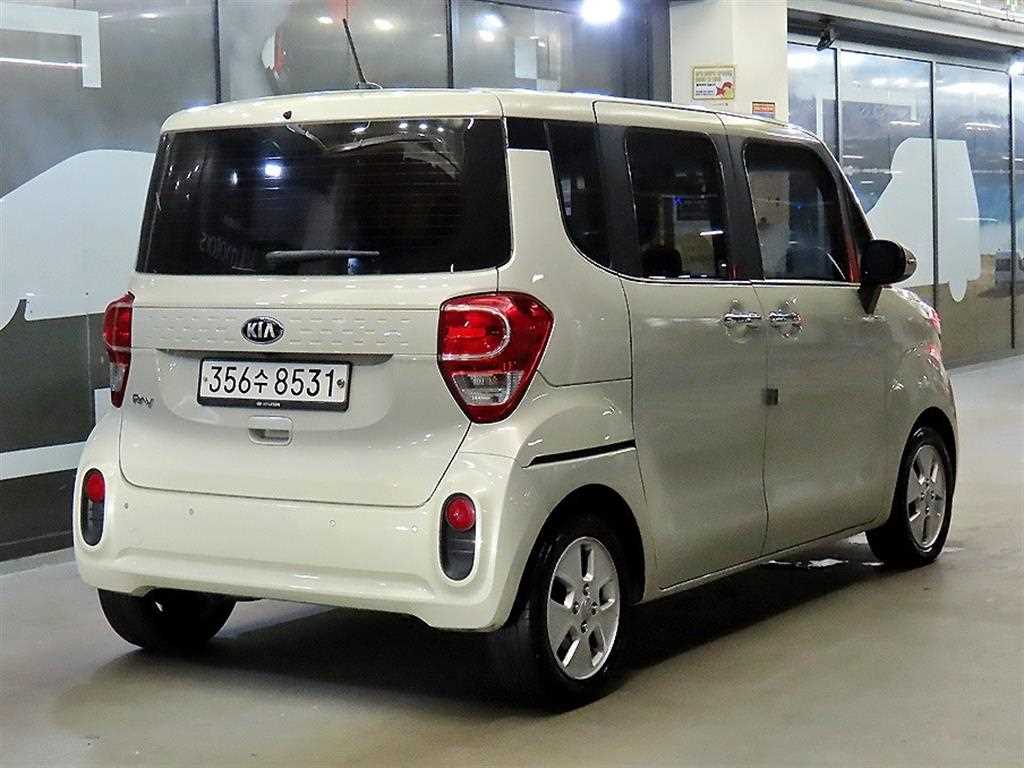 KIA Ray - Vista 4