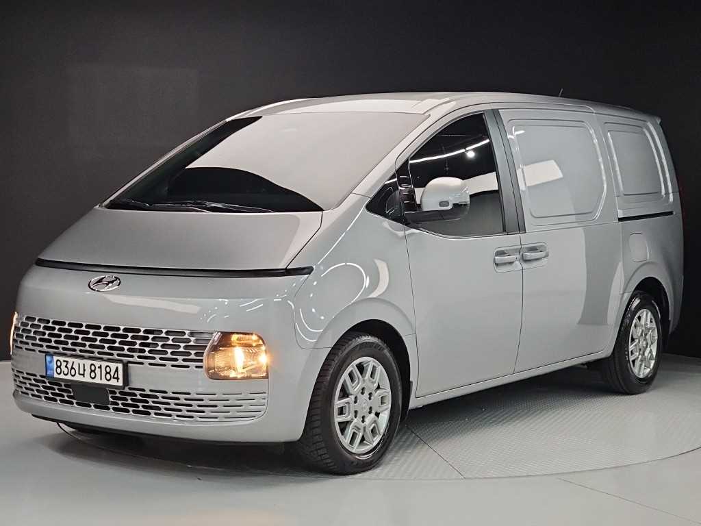 HYUNDAI Staria 2023 Plateado - Importación desde Corea - HF Imports Iquique - Foto 1