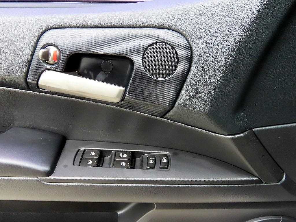 Ssangyong Korando - Vista 11