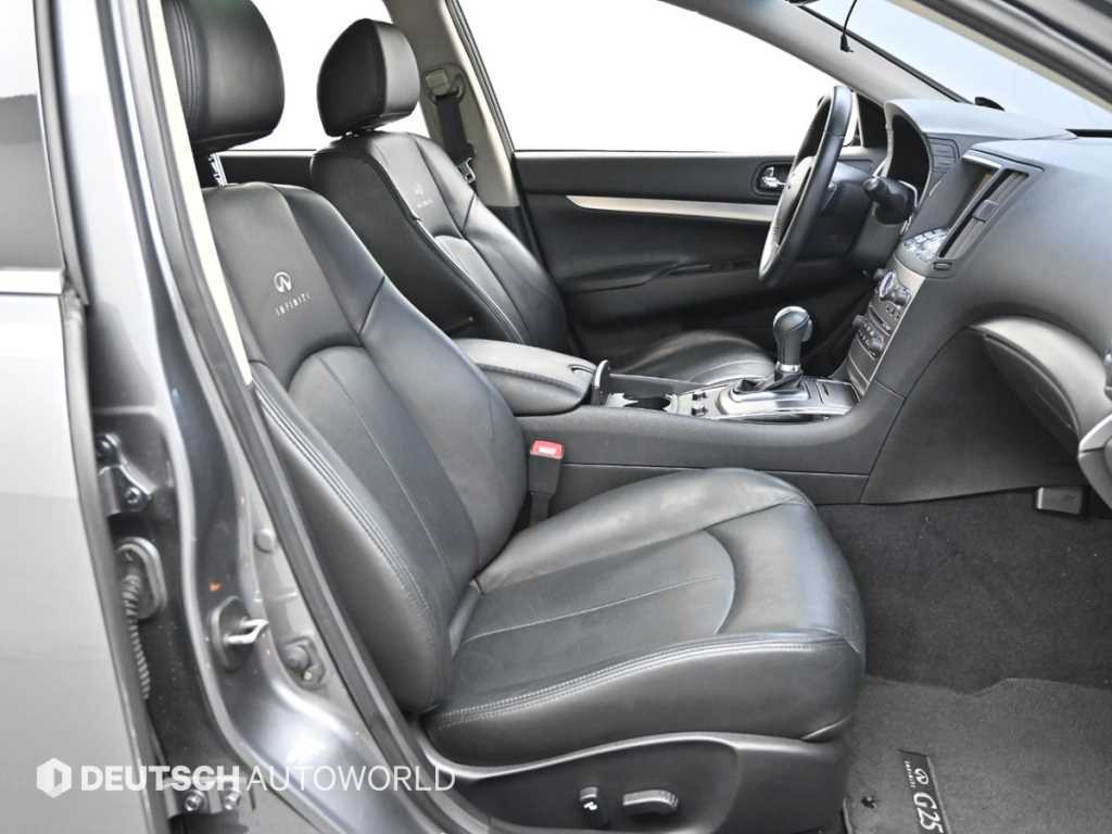 Infiniti G - Vista 10