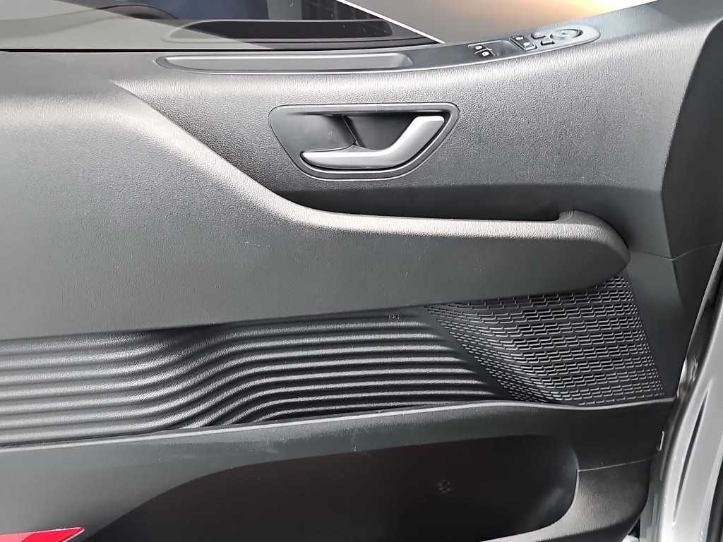 HYUNDAI Staria 2023 Plateado - Importación desde Corea - HF Imports Iquique - Foto 15