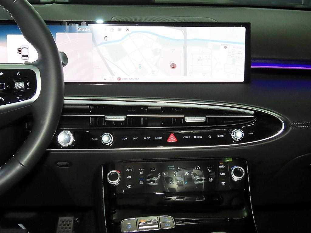 Genesis GV70 - Vista 11