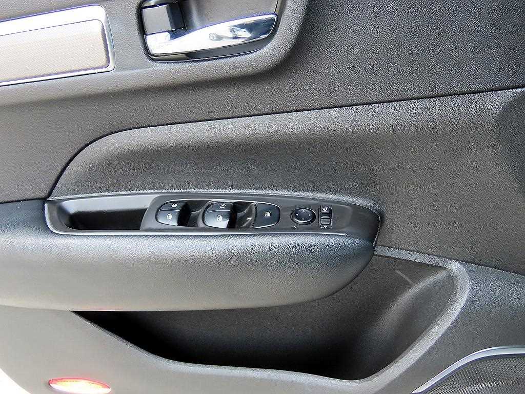 SAMSUNG QM6 - Vista 11