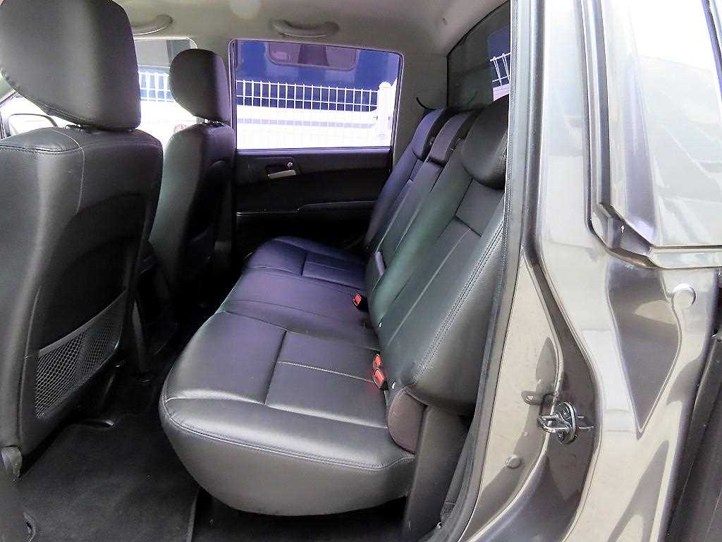Ssangyong Korando - Vista 6