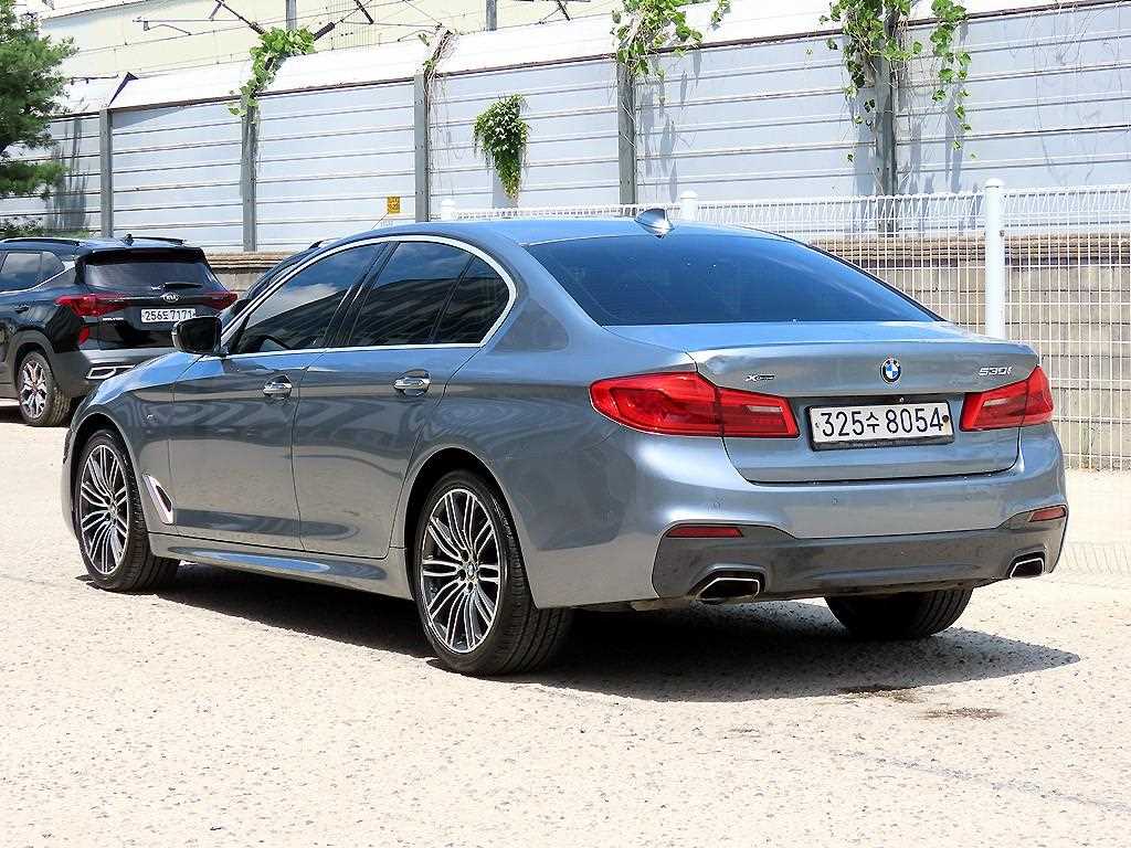 BMW 5 Series - Vista 3