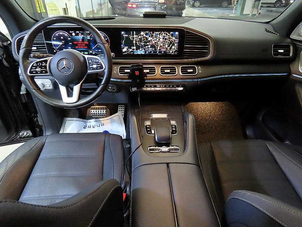 Mercedes Benz GLS Class - Vista 10