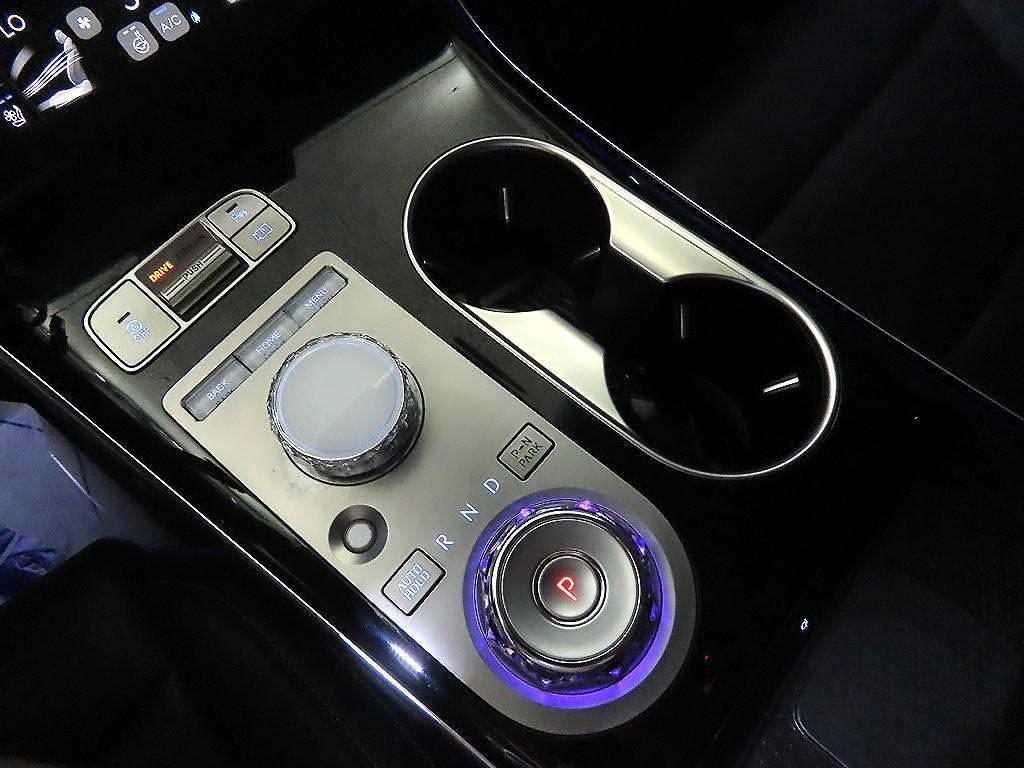 Genesis GV70 - Vista 12