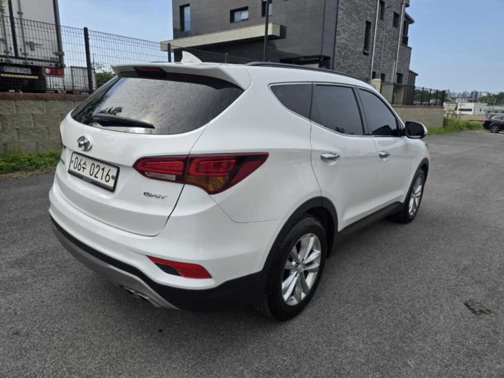 HYUNDAI Santa Fe - Vista 4