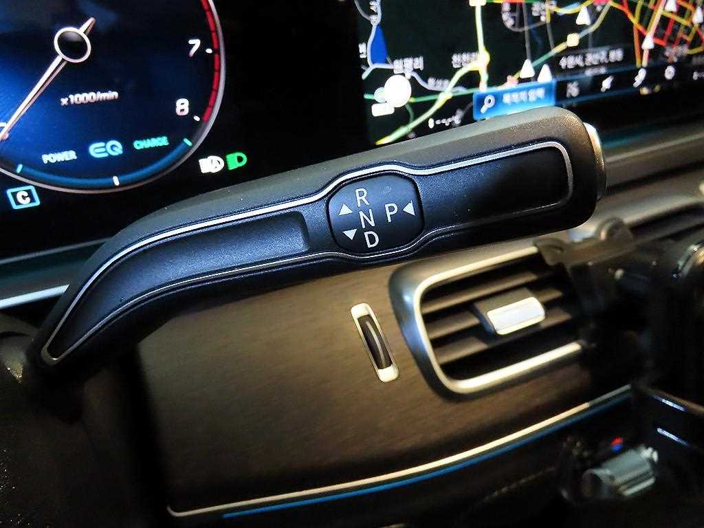 Mercedes Benz GLS Class - Vista 12