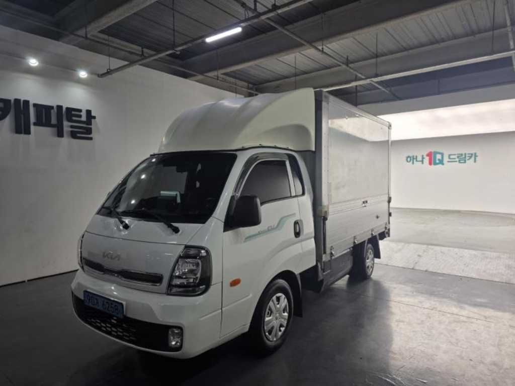 Small Truck Top_Wingbody 2022 Blanco - Importación desde Corea - HF Imports Iquique - Foto 1