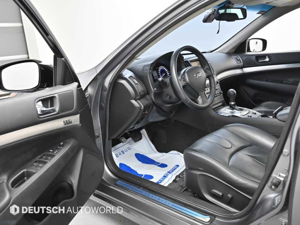 Infiniti G - Vista 11