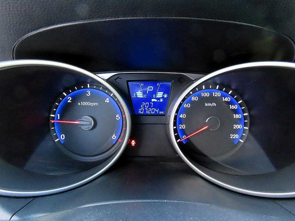 HYUNDAI Tucson - Vista 9