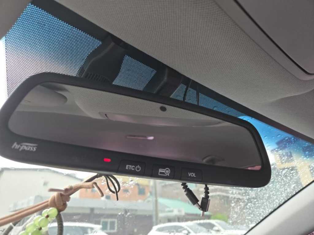 HYUNDAI Avante - Vista 6