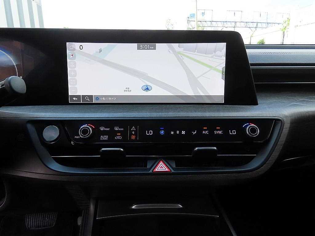 KIA K8 - Vista 12