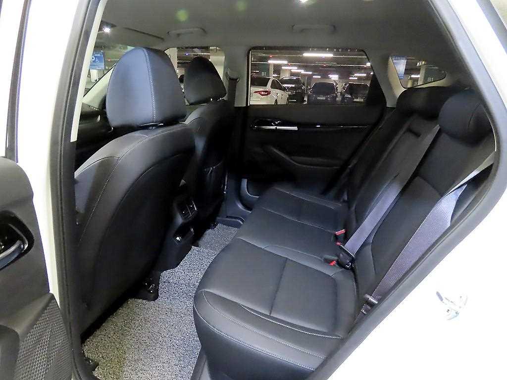 KIA Seltos - Vista 7
