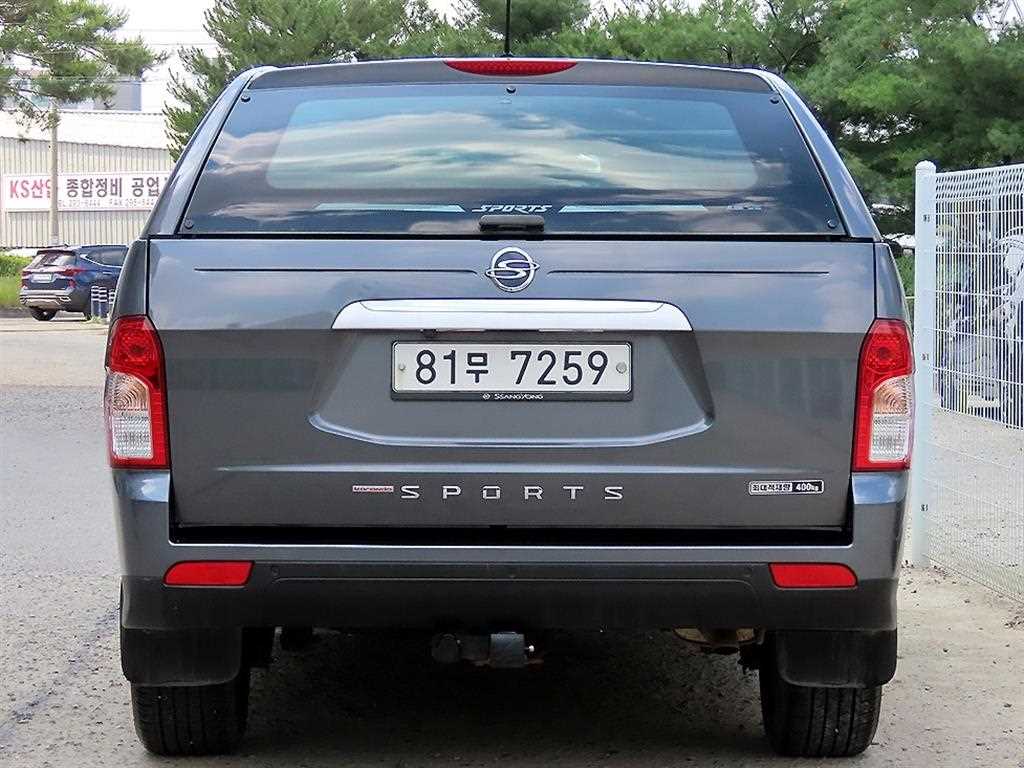 Ssangyong Korando - Vista 4