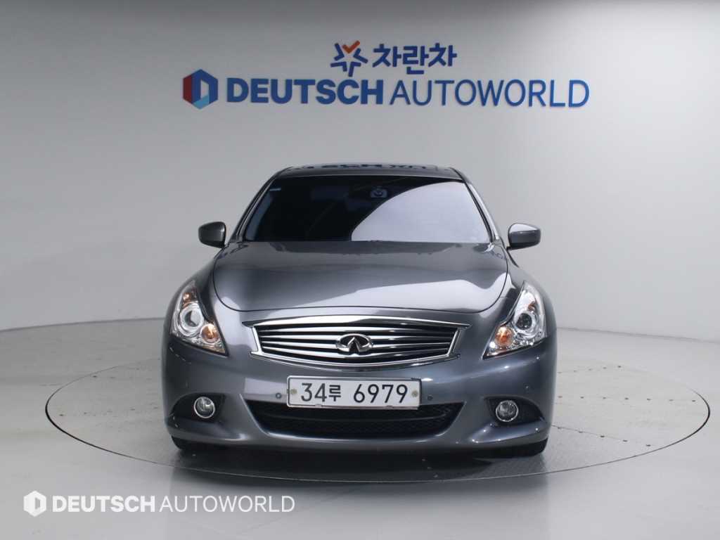 Infiniti G - Vista 3