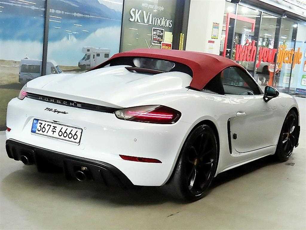 Porsche 718 - Vista 9