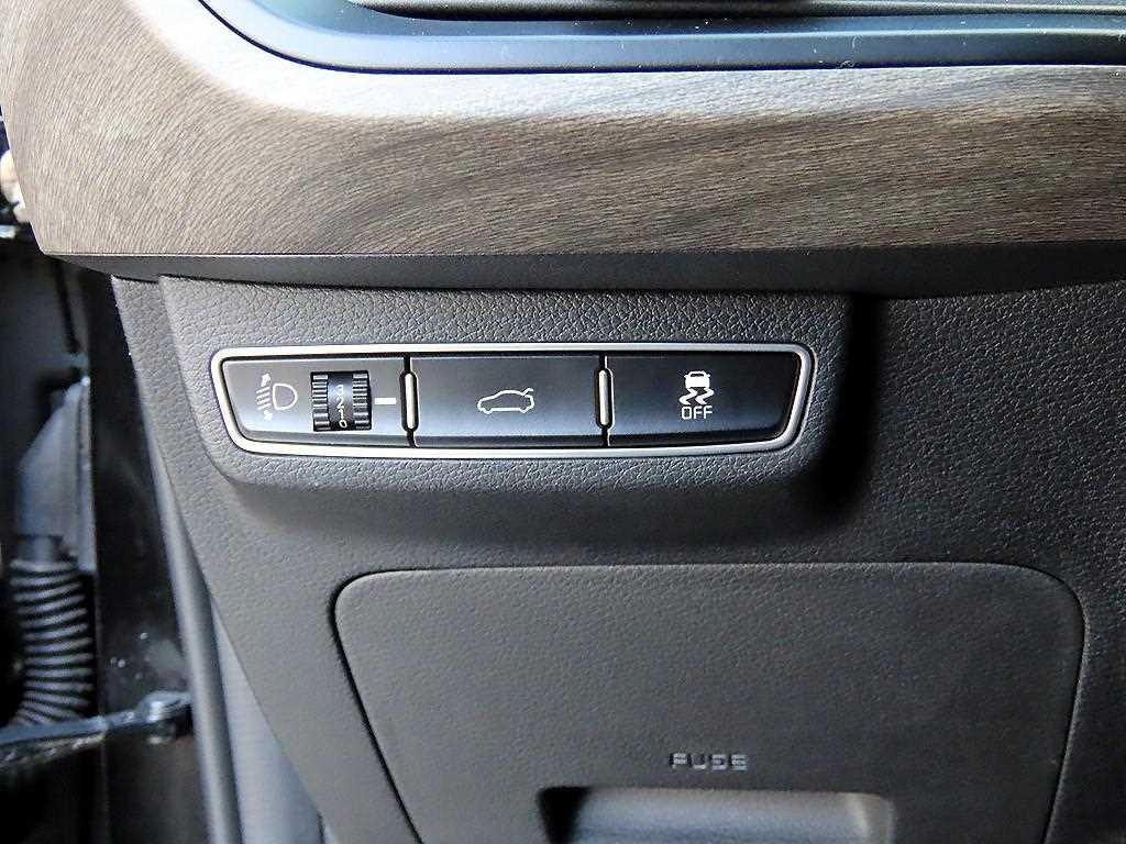 KIA K8 - Vista 11