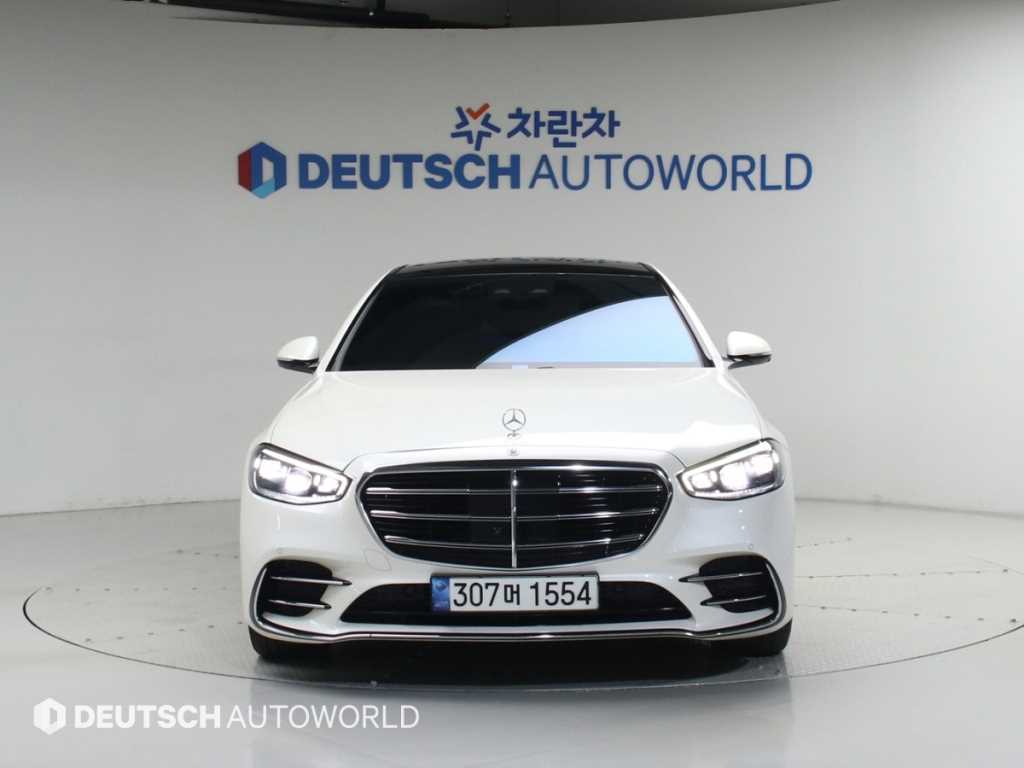 Mercedes Benz S Class - Vista 3