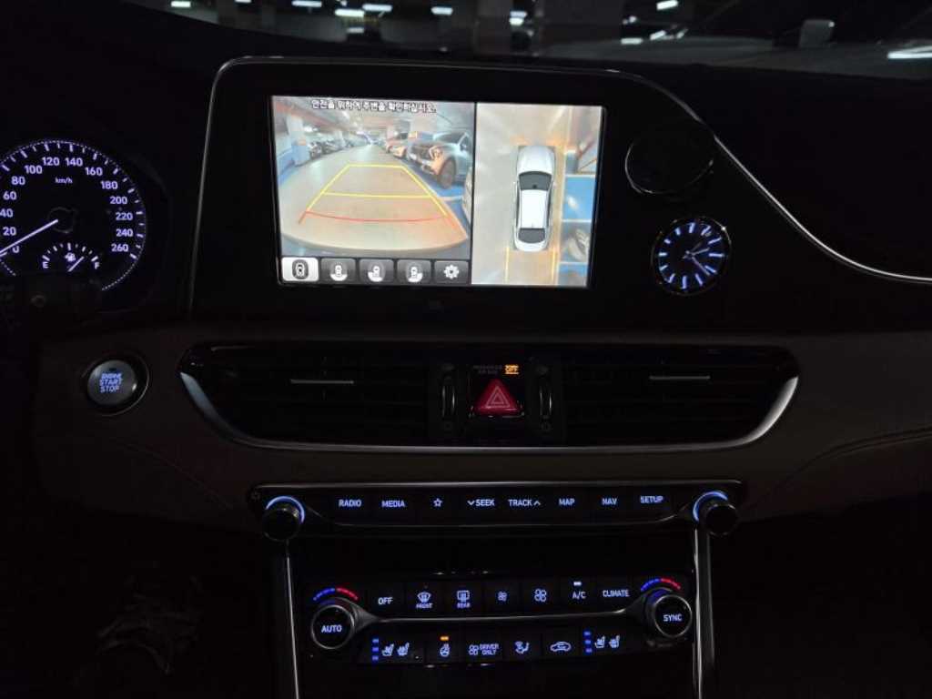 HYUNDAI Grandeur - Vista 8