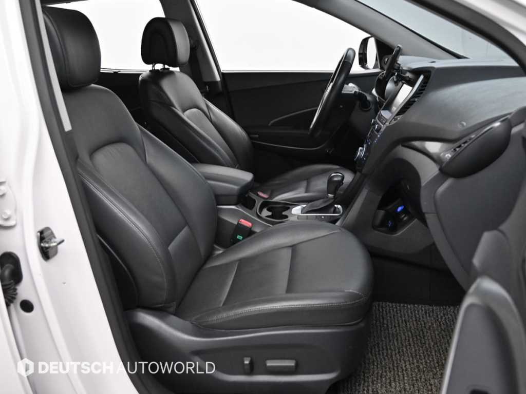 HYUNDAI Santa Fe - Vista 10