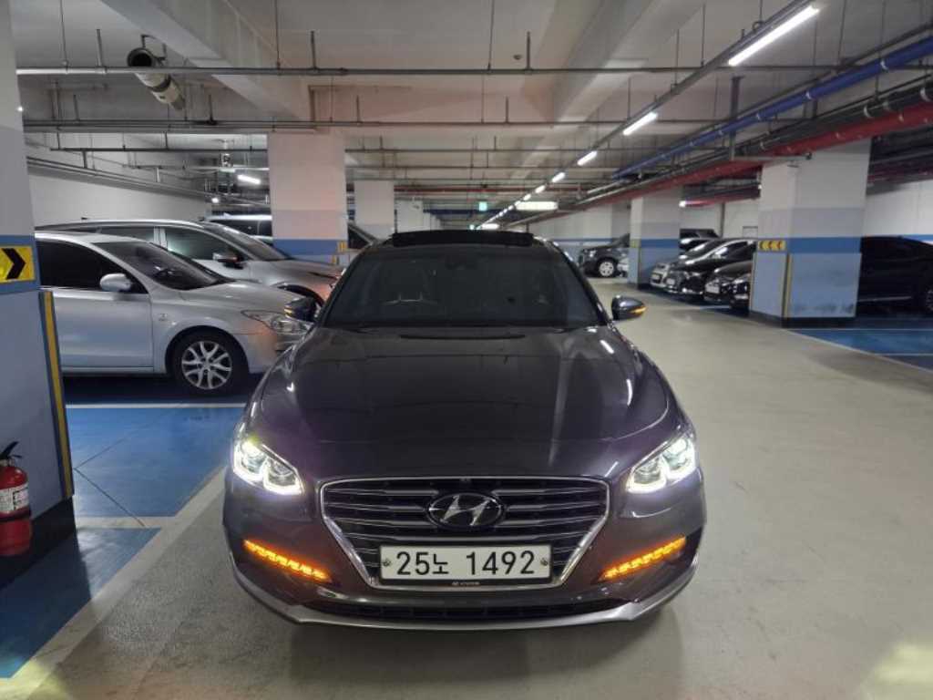 HYUNDAI Grandeur 2019 Gris - Importación desde Corea - HF Imports Iquique - Foto 1