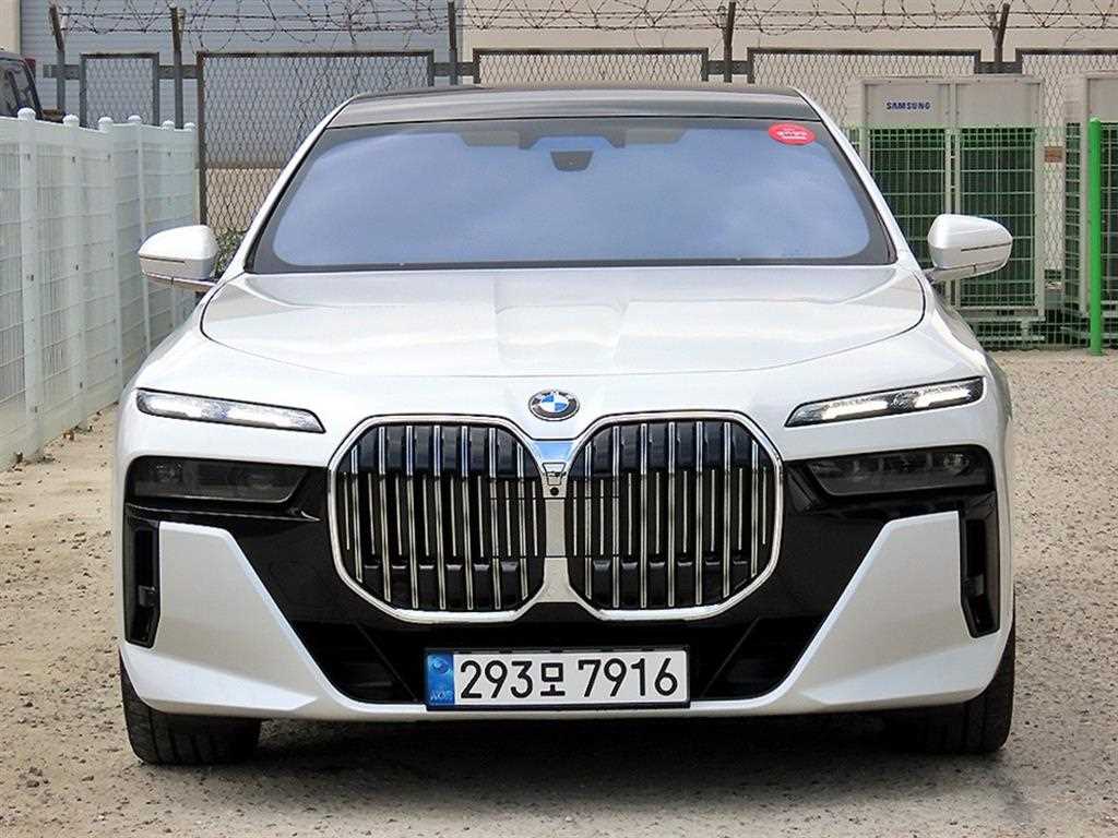 BMW 7 Series 2024 - Importación desde Corea - HF Imports Iquique - Foto 1