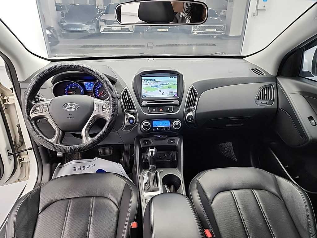 HYUNDAI Tucson - Vista 7