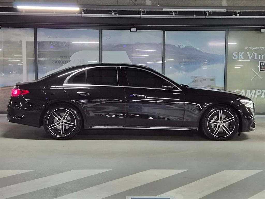 Mercedes Benz E class - Vista 3