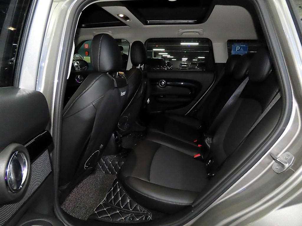 Mini Clubman - Vista 7