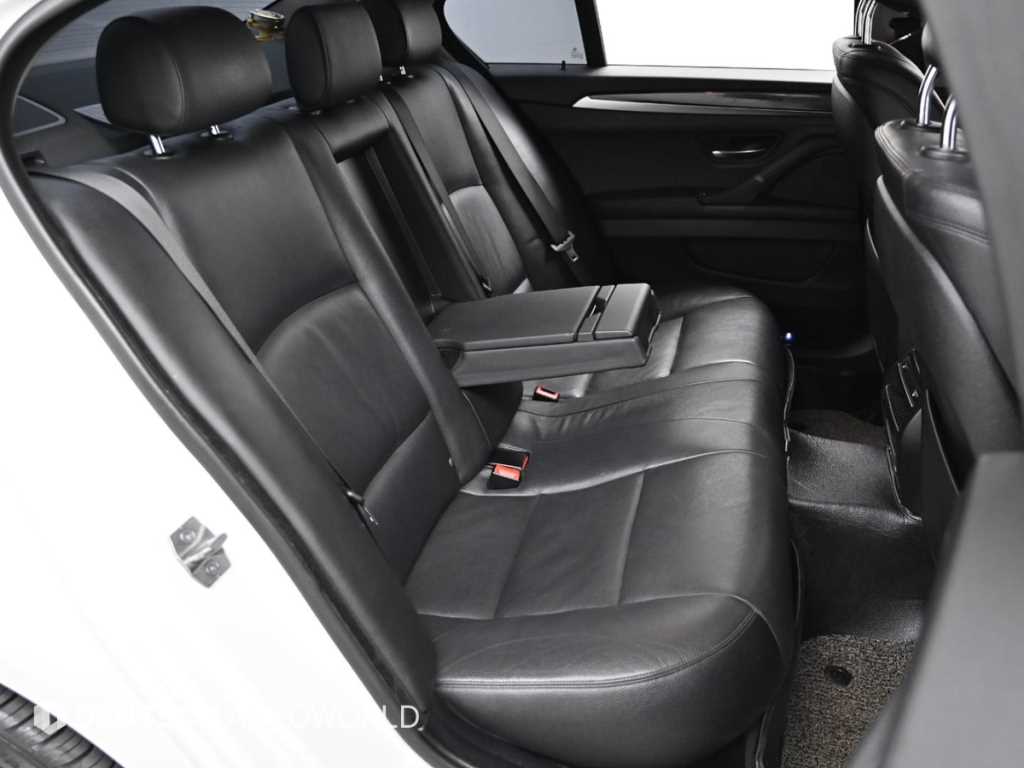 BMW 5 Series - Vista 12