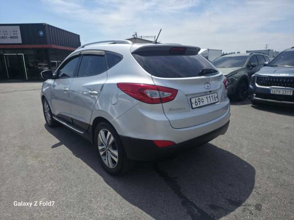 HYUNDAI Tucson - Vista 4