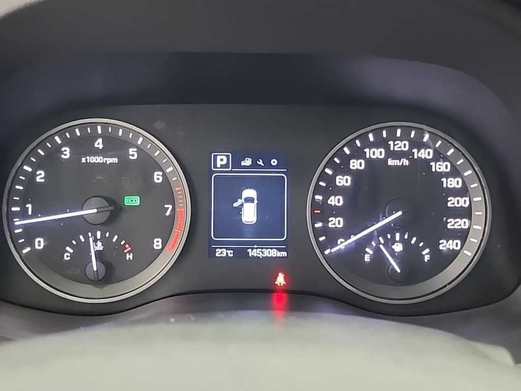 HYUNDAI Tucson - Vista 6