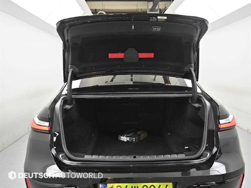 BMW 7 Series 2024 Negro - Importación desde Corea - HF Imports Iquique - Foto 19