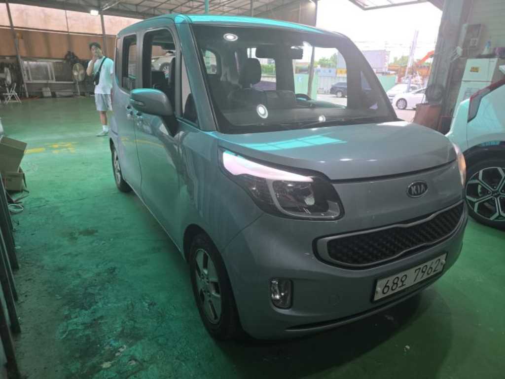 KIA Ray - Vista 2
