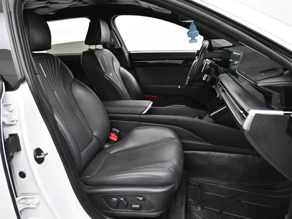 HYUNDAI Grandeur - Vista 9