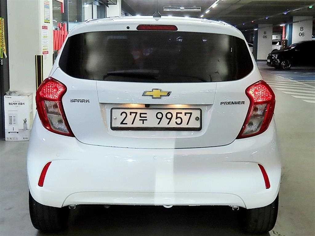 Chevrolet Spark - Vista 5