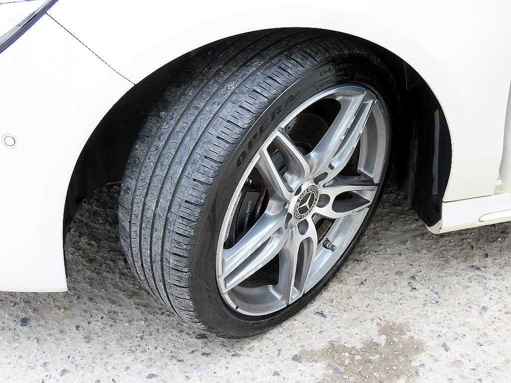 Mercedes Benz CLA Class 2018 Blanco - Importación desde Corea - HF Imports Iquique - Foto 20