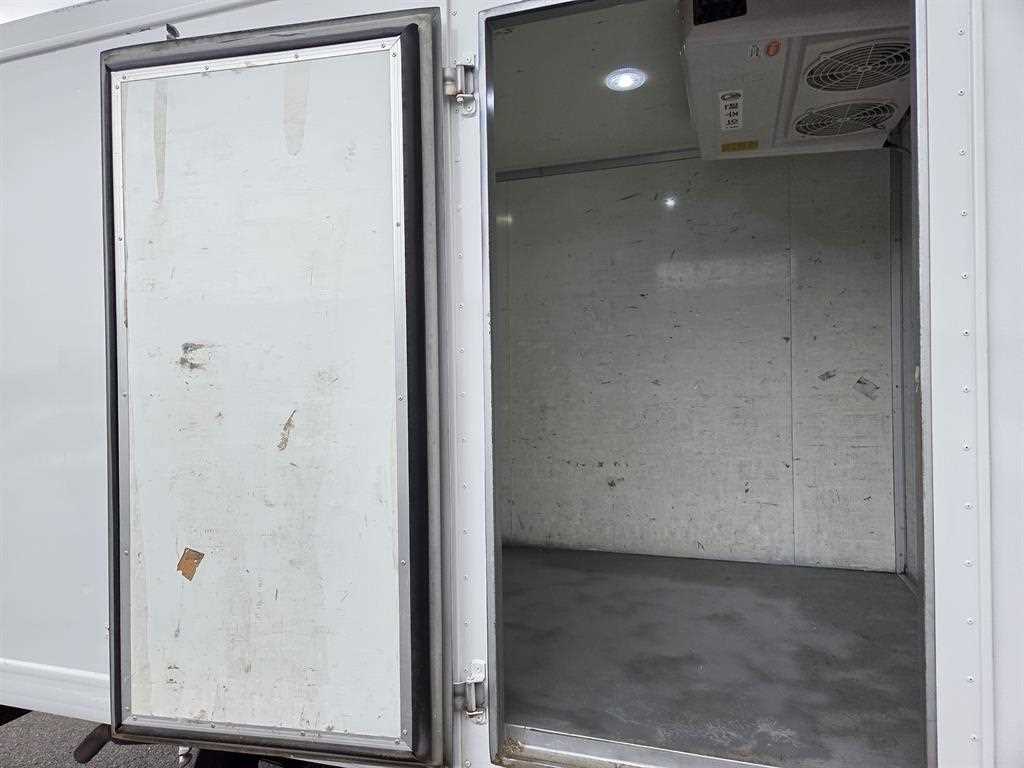 Small Truck Freezer Box(High Deck) - Vista 6