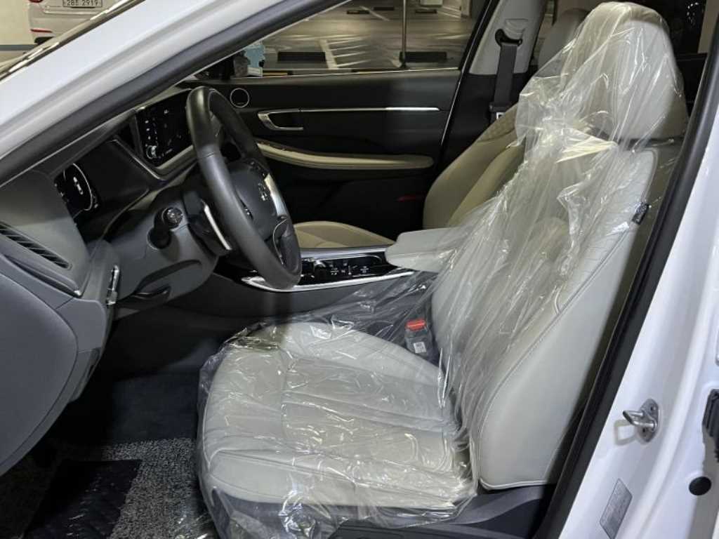 HYUNDAI Sonata 2023 Blanco - Importación desde Corea - HF Imports Iquique - Foto 1